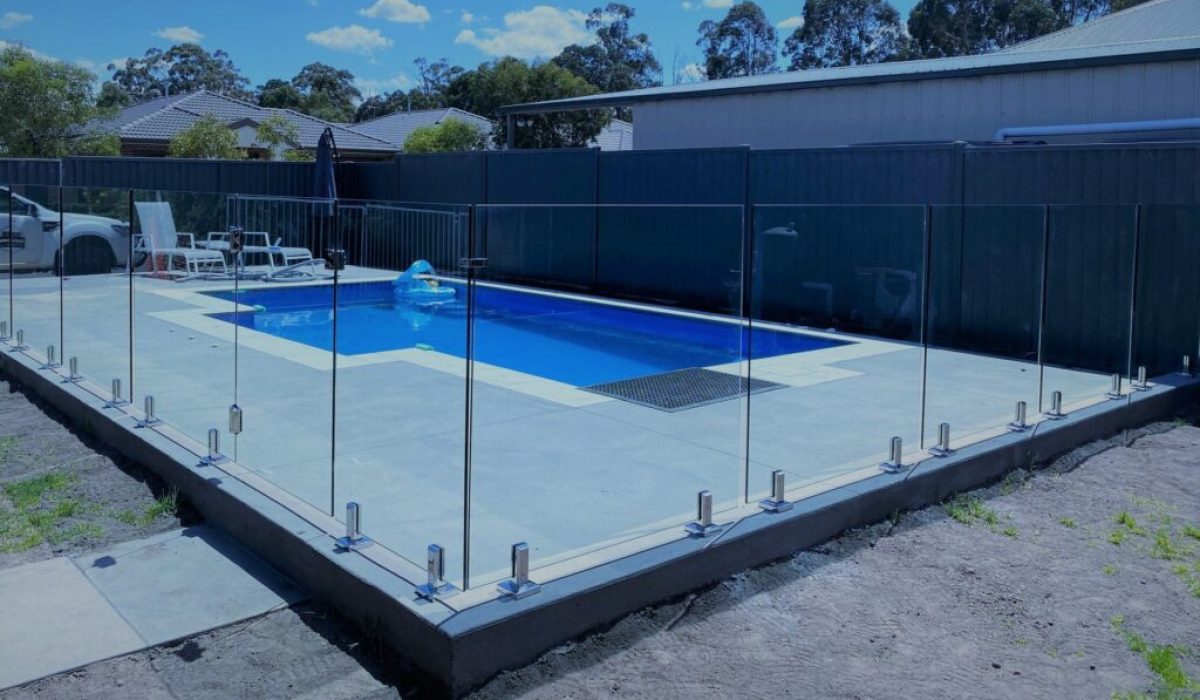 pool fencing
